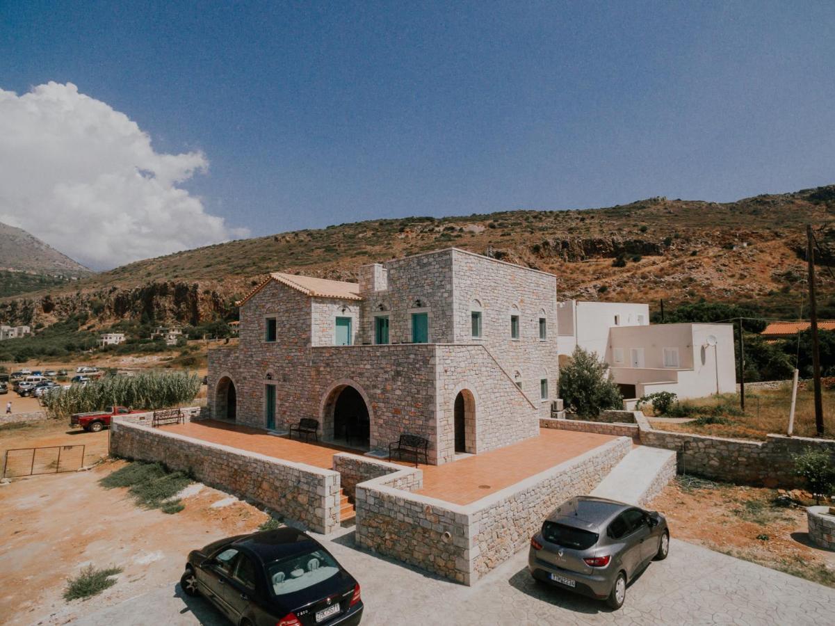 George Seafront Suites Néon Oítilon Eksteriør billede